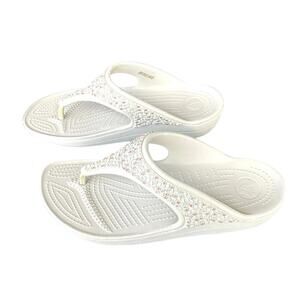 Crocs Sloane Women’s Embellished Flip Flops‎ Size 11 White